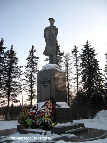 Памятник Зои Космодемьянской на Минском шоссе